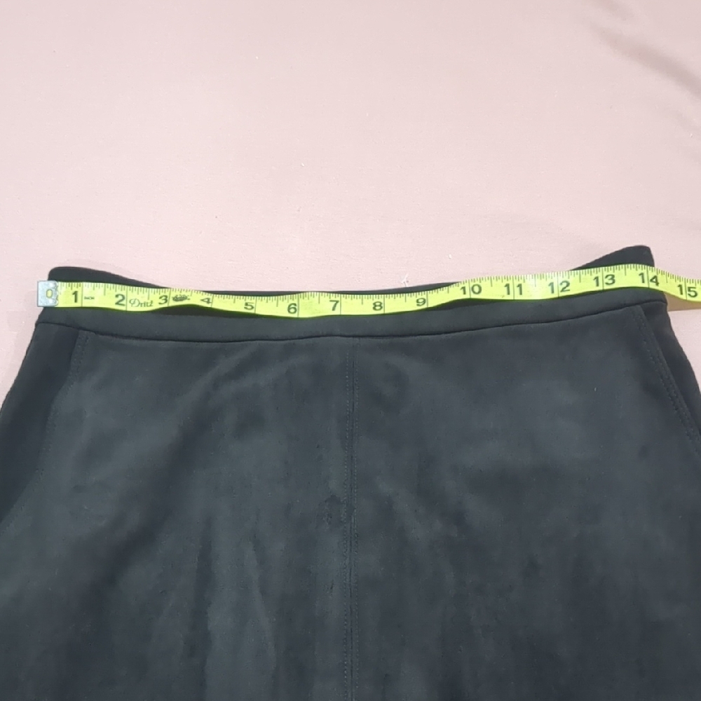 Wilfred Lis Black Vegan Suede Elegant Black Women's Skirt Size 8 - Picture 7 of 9